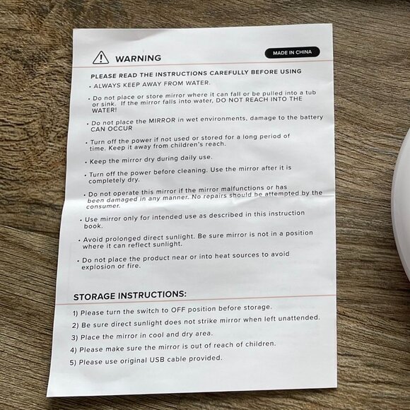 Impressions Coco LED Compact Mirror - Like New - Picture 4 of 12